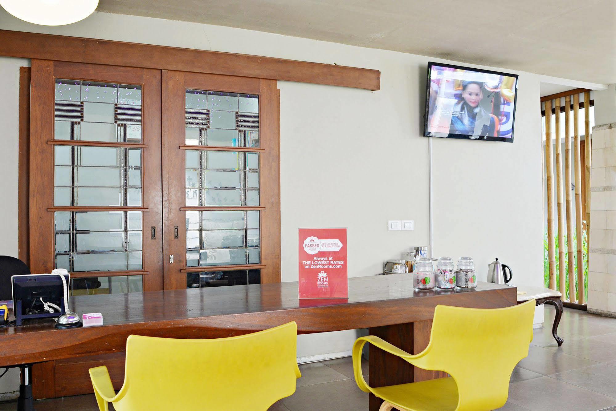 Hotel Zen Cibeunying Riau Bandung